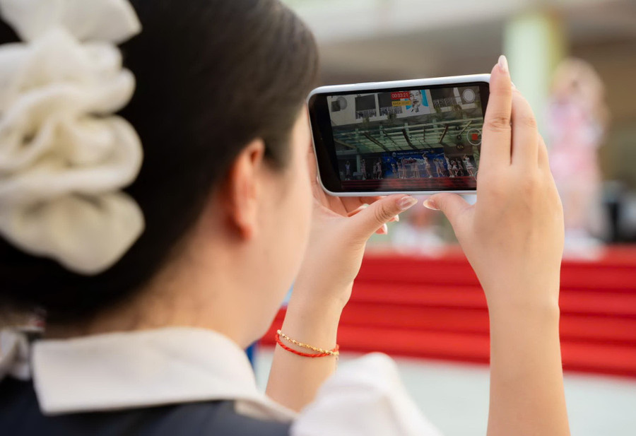 Học sinh cần được học kỹ năng ứng xử trên mạng xã hội. Ảnh minh họa: LC