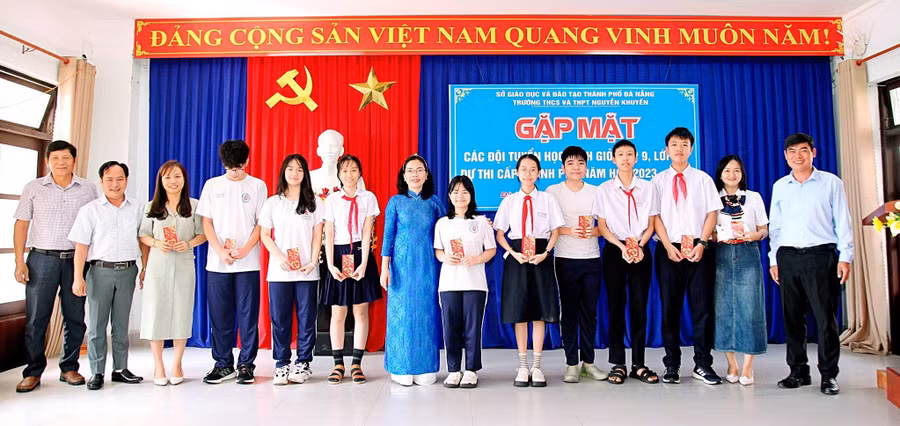 chon doi tuyen hoc sinh gioi mon tich hop (2).jpg