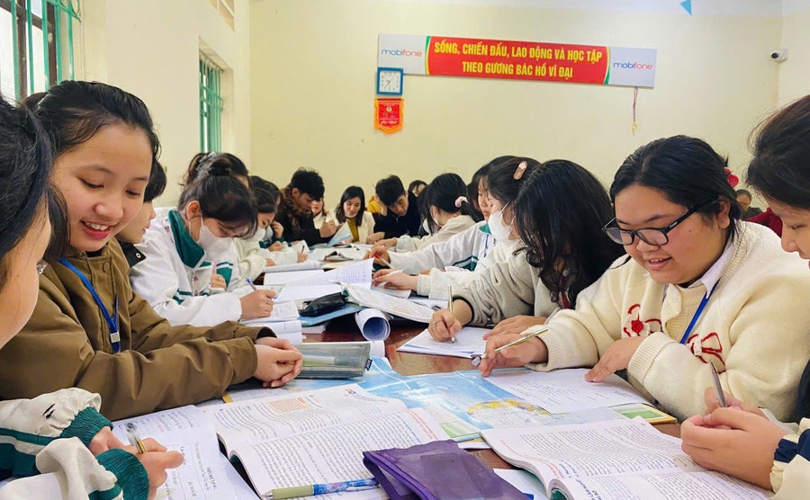 Học sinh Trường THPT Minh Đài (Phú Thọ). Ảnh: NTCC