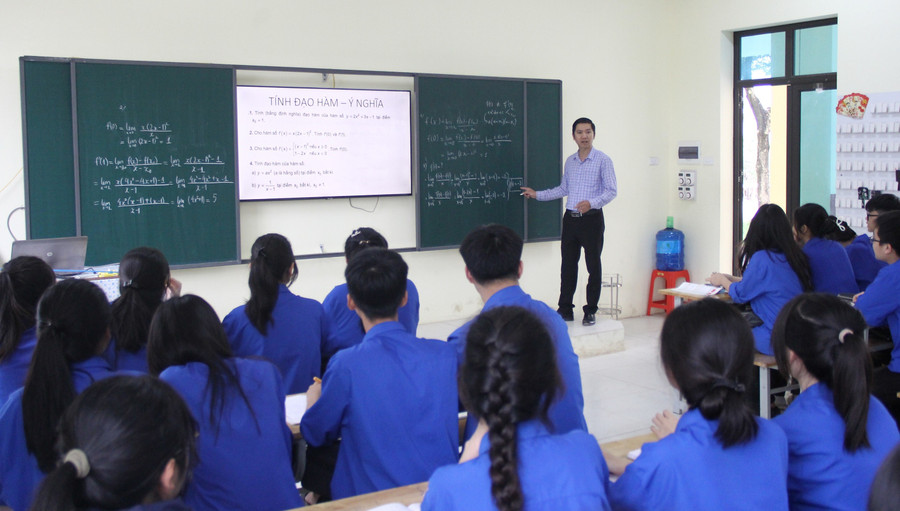 Một lớp học của Trường THPT Đức Hợp (Hưng Yên). Ảnh: Sỹ Điền chinh-sach-mien-ho-tro-hoc-phi-2.jpg