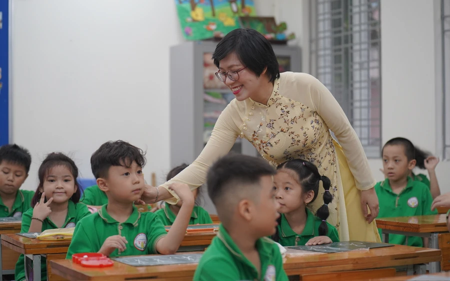 Luật Nhà giáo sẽ cơ bản khắc phục bất cập trong quản lý và phát triển nhà giáo, tạo động lực để họ tận hiến với nghề. Ảnh: Xuân Phú