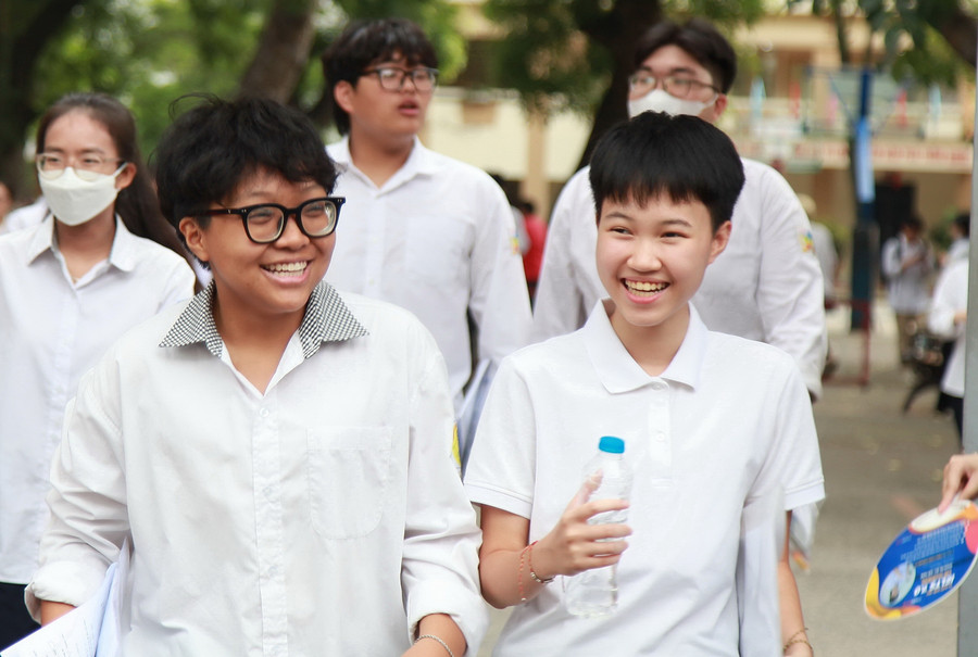 Thí sinh tham dự Kỳ thi tốt nghiệp THPT năm 2025 tại Hà Nội. Ảnh: Việt Cường