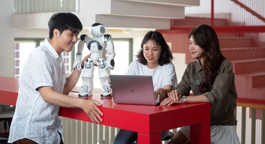 Ứng dụng trí tuệ nhân tạo (AI) giúp nâng cao hiệu quả giảng dạy và học tập. Ảnh: ITN