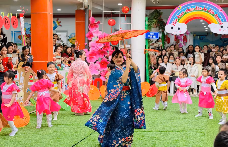 Buổi tập huấn, thao giảng chuyên đề tại Trường Mầm non 20-10 (Hải Châu, Đà Nẵng).