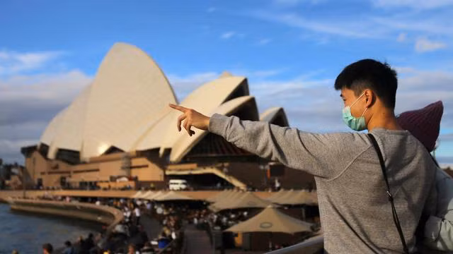 du hoc sinh tai uc2.jpg