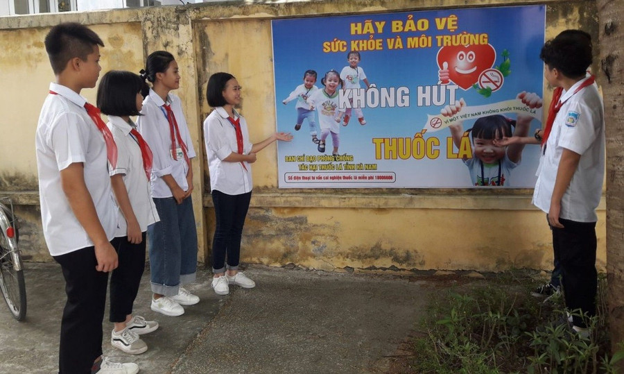 Ảnh minh họa INT. thay-co-neu-guong2.jpg