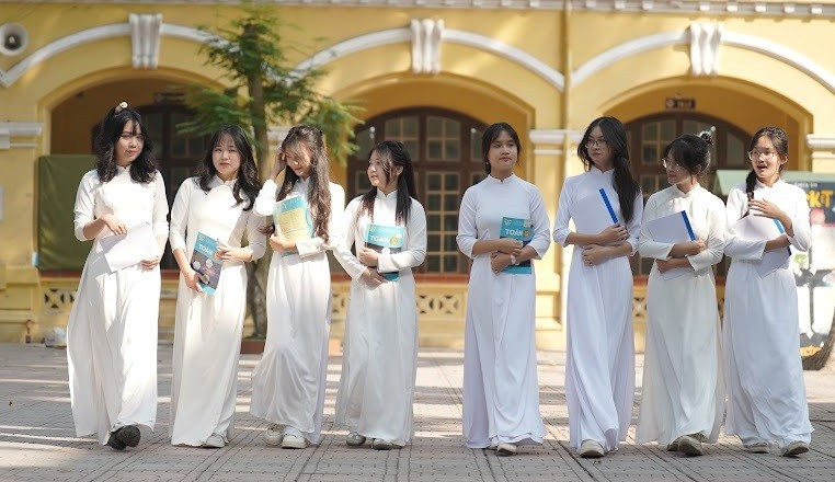 Đừng đồng hóa khiêm tốn với việc tự làm mờ đi chính mình. Ảnh minh họa: Xuân Phú