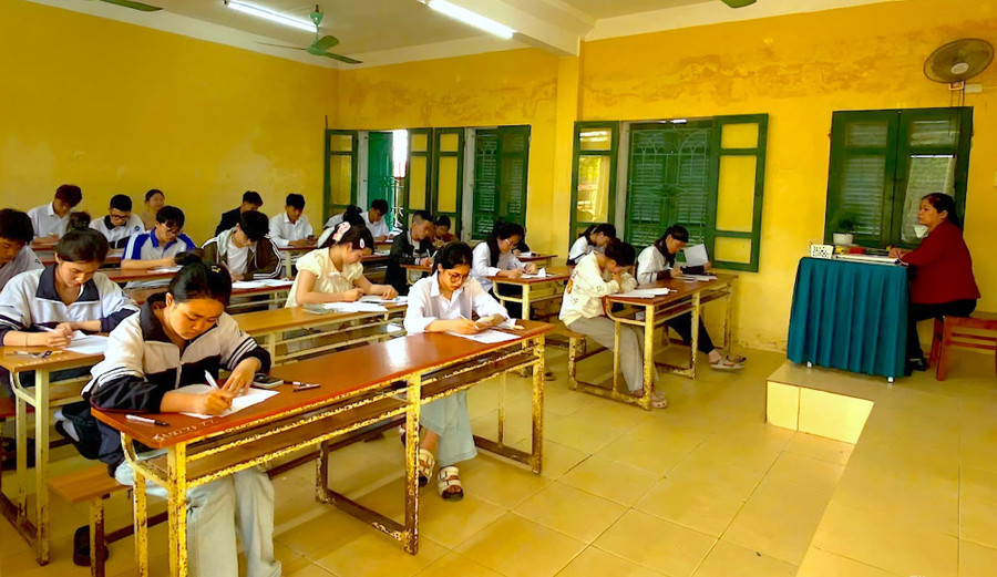 Học sinh Hưng Yên tham dự Kỳ thi thử tốt nghiệp THPT ngày 19/3.