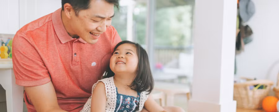 Gia đình chính là nền tảng đầu tiên để giúp trẻ biết tôn trọng và giữ gìn sự trong sáng của tiếng Việt. Ảnh minh họa: ITN.