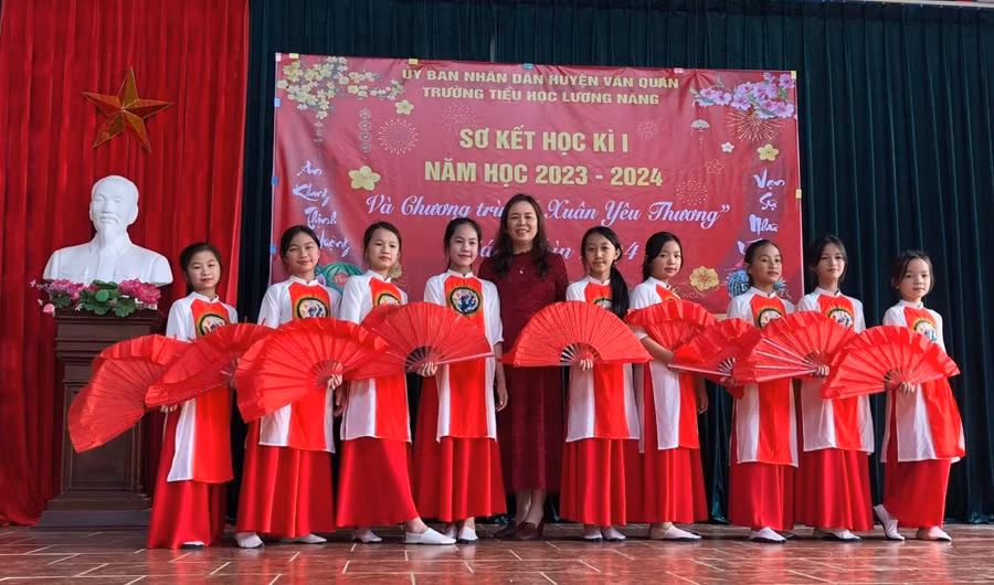 chanh long giao vien hop dong (2).jpg