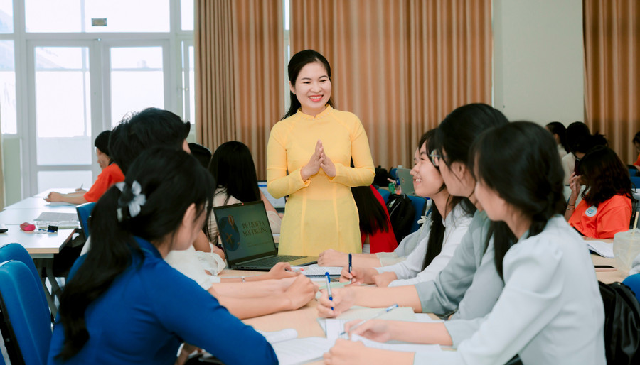 Giờ học tại Trường Đại học Sư phạm (Đại học Đà Nẵng). Ảnh: NTCC