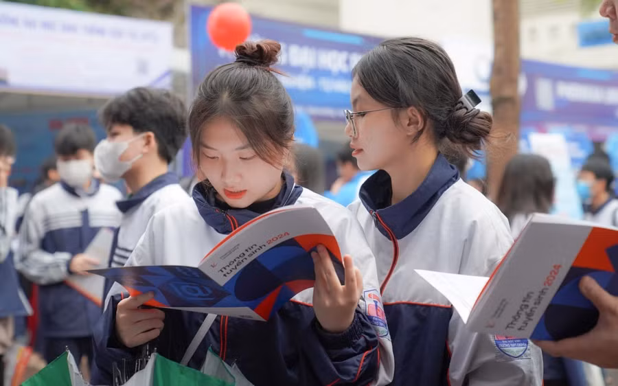 Học sinh tham dự Chương trình tư vấn tuyển sinh - hướng nghiệp 2025. Ảnh minh họa: INT