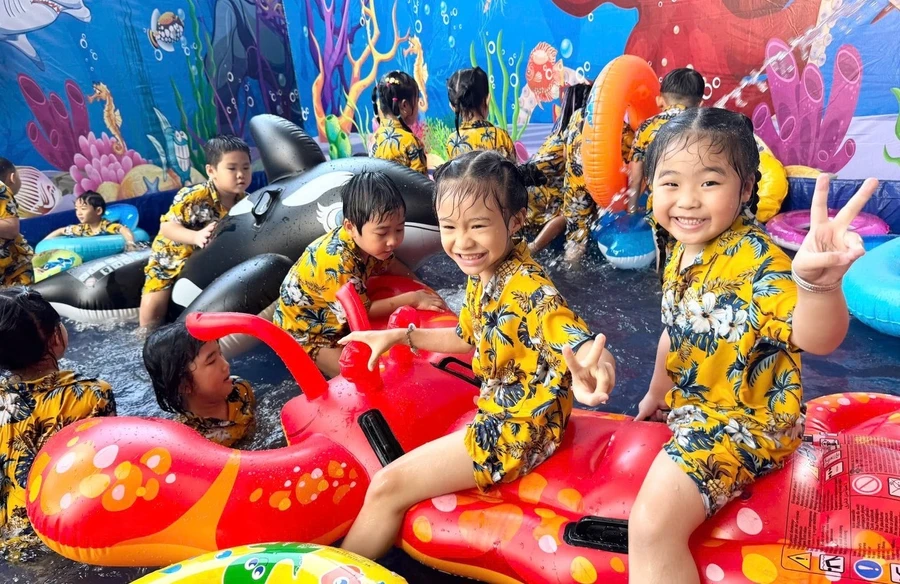 Trẻ Trường Mầm non Vàng Anh (Quận 5, TPHCM) tham gia hoạt động do trường tổ chức. Ảnh: T.H