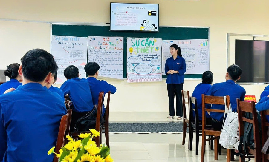 Học sinh Trường THPT A Lưới (TP Huế). Ảnh: NTCC
