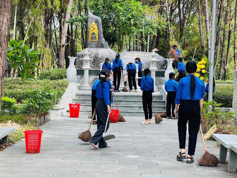 lam dep noi yen nghi cua liet si (2).jpg