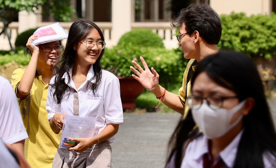 Thí sinh tham dự Kỳ thi tốt nghiệp THPT 2025 tại TPHCM. Ảnh minh họa: INT