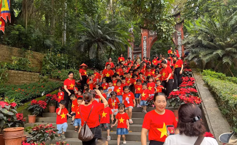 Trường Mầm non Thọ Sơn hành trình về Khu di tích lịch sử Đền Hùng dịp Lễ hội Đền Hùng 2026.