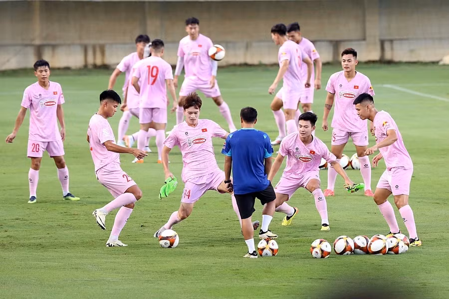 nhung toan tinh o my dinh3.jpg