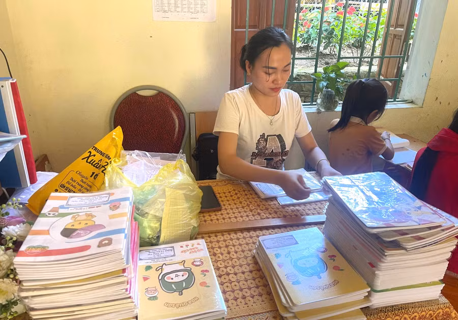 khai giang tron niem vui (3).jpg