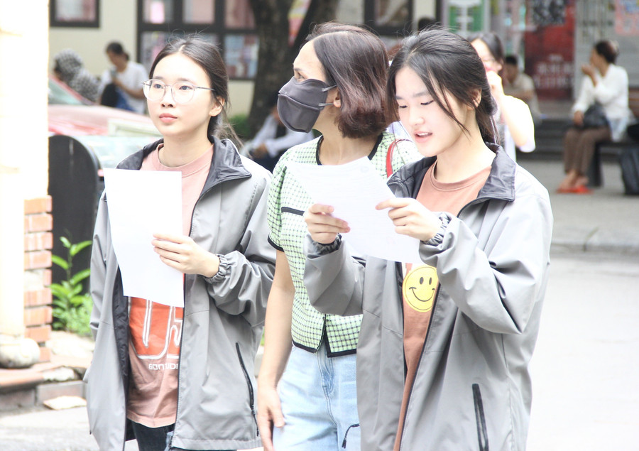 Thí sinh dự kỳ thi đánh giá năng lực do Trường Đại học Sư phạm Hà Nội tổ chức. Ảnh: TG diem-chuan-su-pham-o-muc-ky-luc-2.jpg