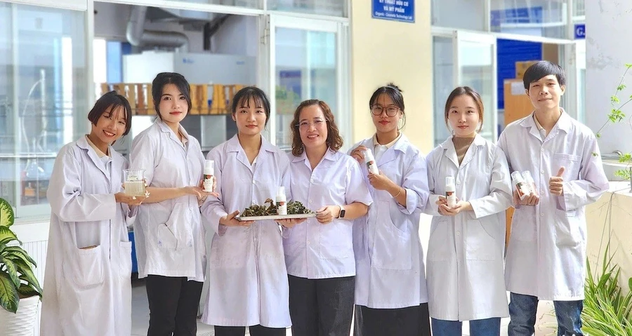 Một dự án của sinh viên Trường Đại học Công Thương TPHCM lọt vào tốp 20 dự án xuất sắc của Chương trình Phát triển Dự án Khởi nghiệp quốc gia năm 2024. Ảnh: HUIT