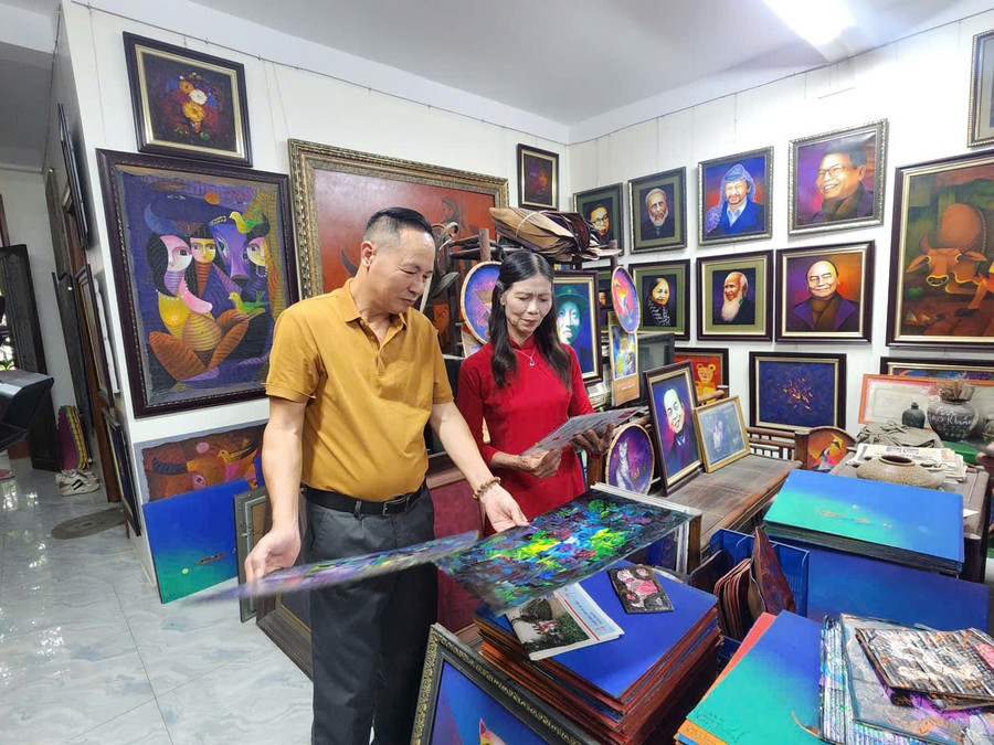 hoa-si-ky-luc-gia-hoang-truc-3.jpg