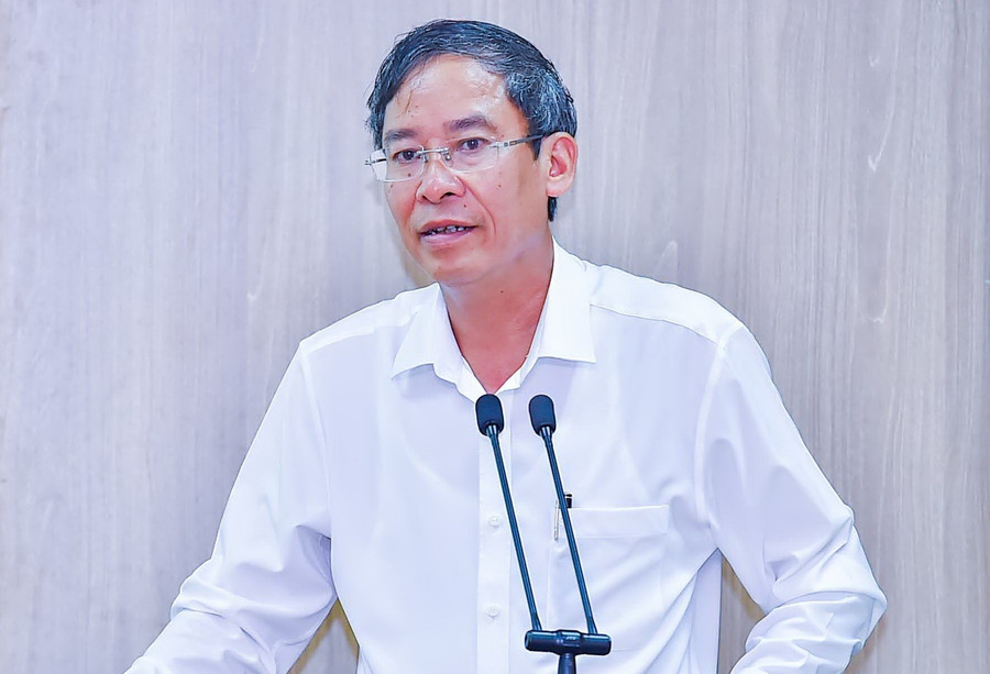 Ông Vũ Minh Đức - Cục trưởng Cục Nhà giáo và Cán bộ quản lý giáo dục (Bộ GD&ĐT). Ảnh: Trần Hiệp som-dua-luat-nha-giao-vao-cuoc-song-1.jpg