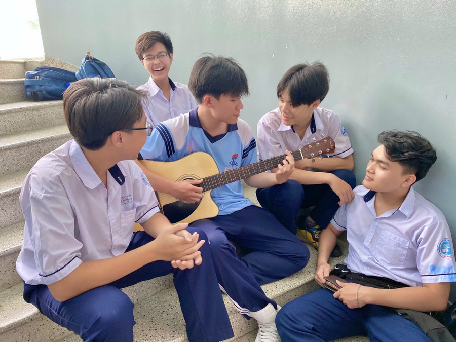 Giờ ra chơi của học sinh Trường THPT Thanh Đa (TPHCM). Ảnh: QN keo-hoc-sinh-ra-khoi-the-gioi-ao-1.jpg