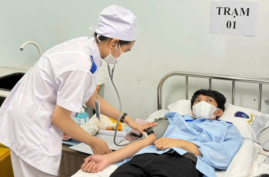 Một buổi học thực hành tại Trường Trung cấp Nguyễn Tất Thành. 