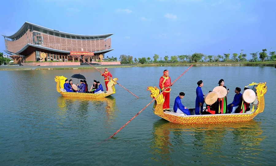 Nghị quyết 80 đề xuất các chính sách đặc thù thúc đẩy hợp tác công - tư nhằm tạo nguồn lực bền vững cho sáng tạo, bảo tồn văn hóa. 