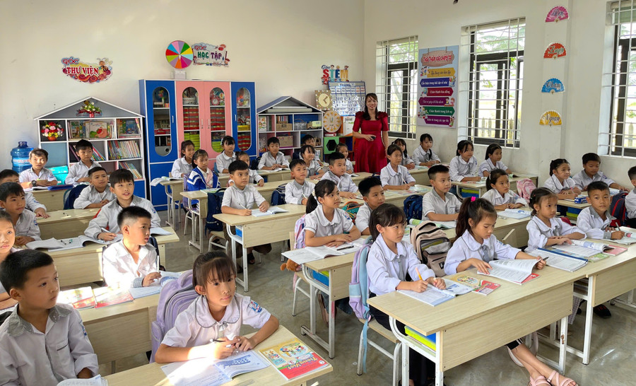 Một tiết học tại Trường Tiểu học Yên Trị (Yên Đồng, Ninh Bình). ky-nang-giao-tiep-bi-bo-quen-3.jpg