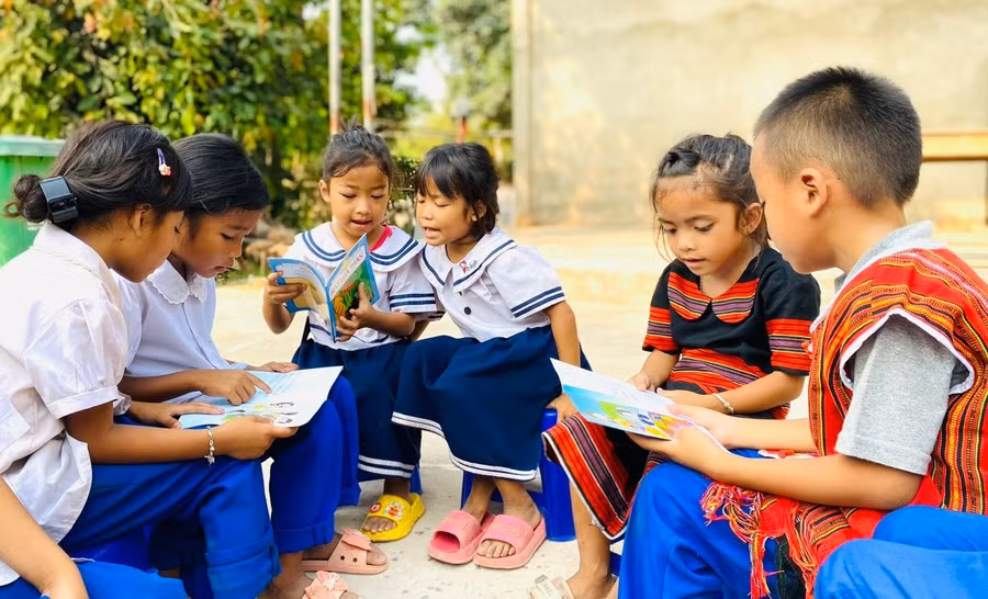 Học sinh Trường Tiểu học - THCS A Xing (Hướng Hóa, Quảng Trị). Ảnh: NTCC