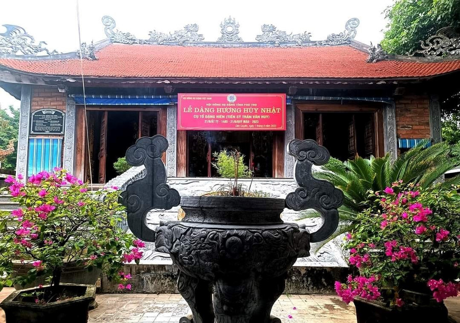 Đền thờ Tiến sĩ Trần Văn Huy. Ảnh: Họ Đặng gốc Trần.