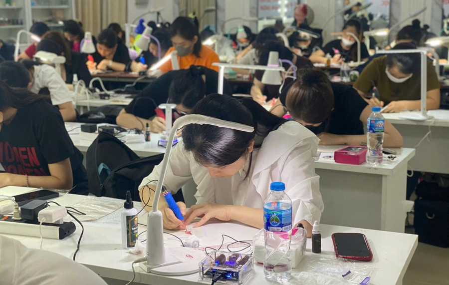 Học sinh Trường Trung cấp Nguyễn Tất Thành (TPHCM). Ảnh: Lâm Ngọc tao-da-tu-chinh-sach-4.jpg