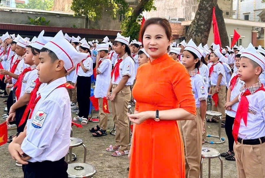 Nhà giáo Tạ Thị Thuận.