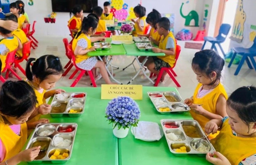 Mỗi bữa ăn bán trú được đóng thuế giá trị gia tăng khi mua nguyên liệu đầu vào.