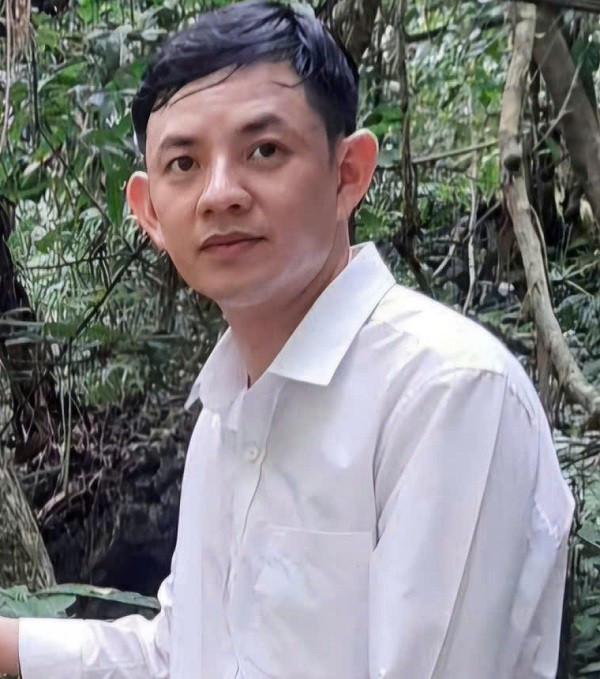 Mr. Nguyen Van Hoang. xay-dung-nhom-mon-lua-chon-trong-truong-thpt7.jpg