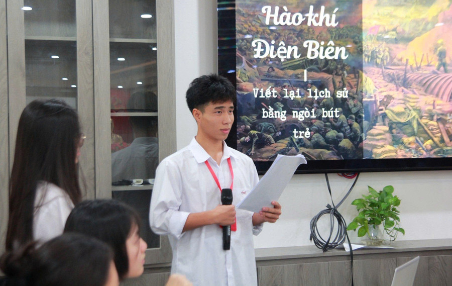 Hoạt động học tập tại Trường THCS và THPT Sư phạm (Trường Đại học Sư phạm Hà Nội 2). Ảnh: NTCC