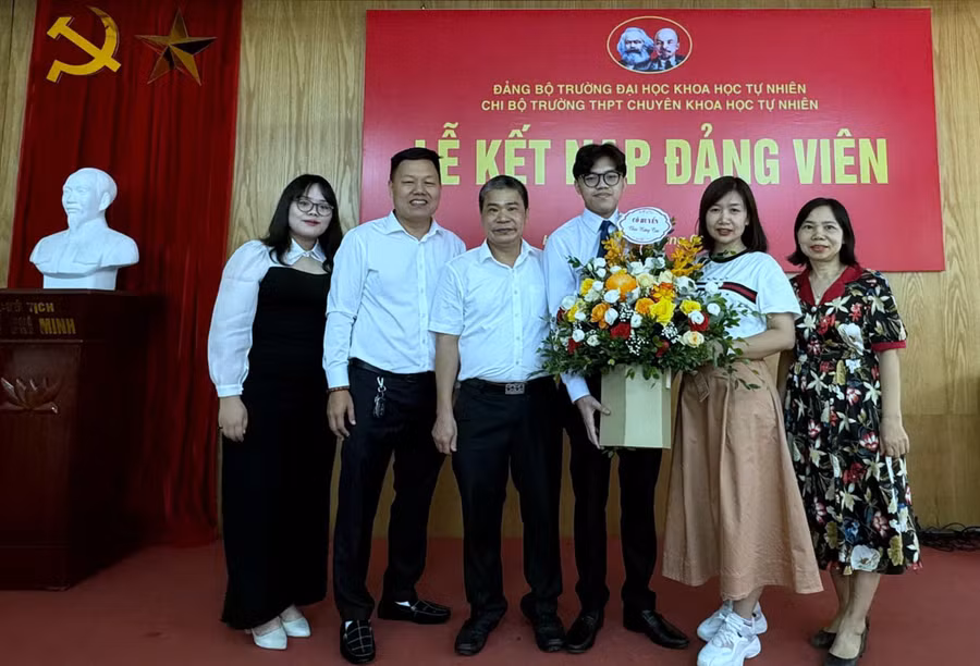 quyet tam doi mau huy chuong (1).jpg