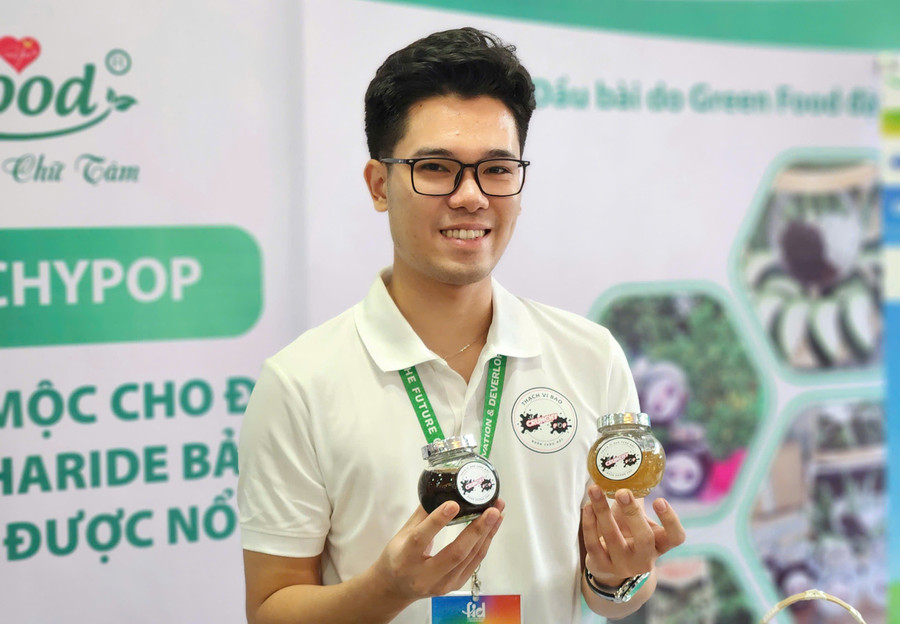 Sinh viên Nguyễn Hoàng Anh, Trường Đại học Nông Lâm Thái Nguyên tham gia cuộc thi Food Innovation and Development 2025.
