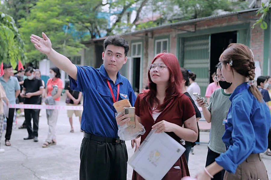 Thí sinh dự thi năng khiếu vào Trường Đại học Sư phạm Nghệ thuật Trung ương. Ảnh: NTCC can-chien-thuat-hop-ly1.jpg