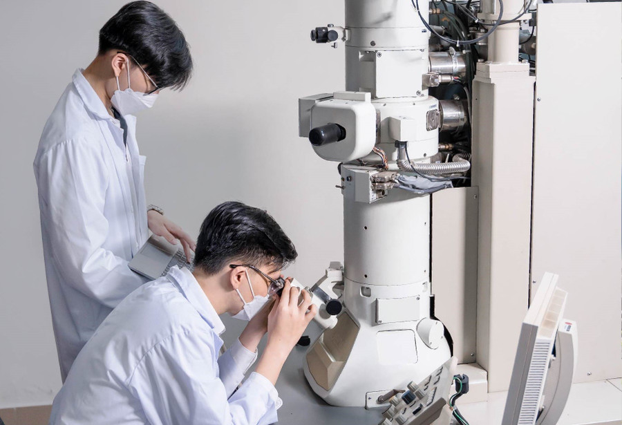 Sinh viên Khoa Công nghệ vật liệu, Trường Đại học Bách khoa (Đại học Quốc gia TPHCM). Ảnh: hcmut.edu.vn