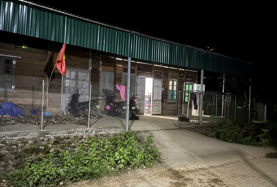 Dãy nhà trọ của các giáo viên ở Nậm Ban. Ảnh: Hà Thuận kien-co-hoa-nha-cong-vu-cho-giao-vien-2.jpg