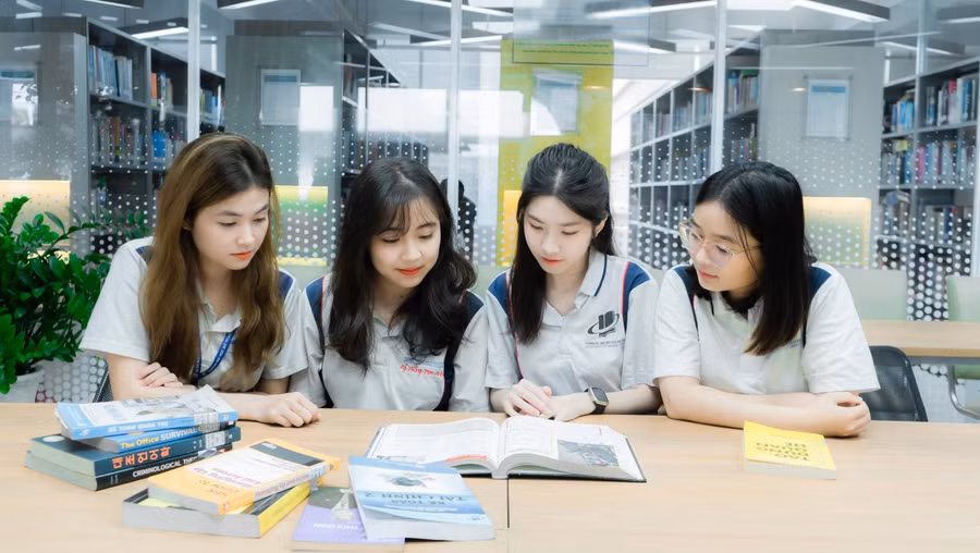 Ảnh minh họa INT.