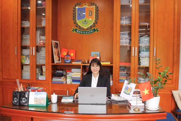 Thạc sĩ Nguyễn Thị Hưng – Hiệu trưởng Trường Mầm non Thiên Đức (phường Phố Hiến, Hưng Yên).
