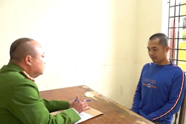  Bùi Quang Huy tại cơ quan điều tra. Ảnh Công an tỉnh Hưng Yên
