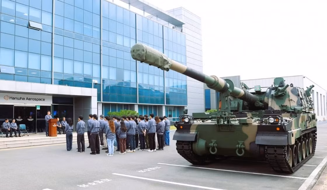Hàn Quốc tiếp tục giao pháo tự hành K9 với tốc độ chóng mặt