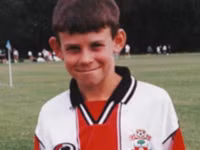 Loạt ảnh thuở nhỏ siêu đáng yêu của các sao bóng đá thế giới