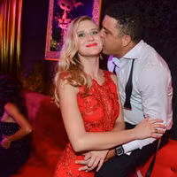 Vợ mới cưới của Ronaldo sở hữu nhan sắc tuyệt mỹ, đường cong nóng bỏng