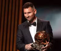 Hành trình lập kỷ lục 8 lần đoạt Quả bóng Vàng của Messi